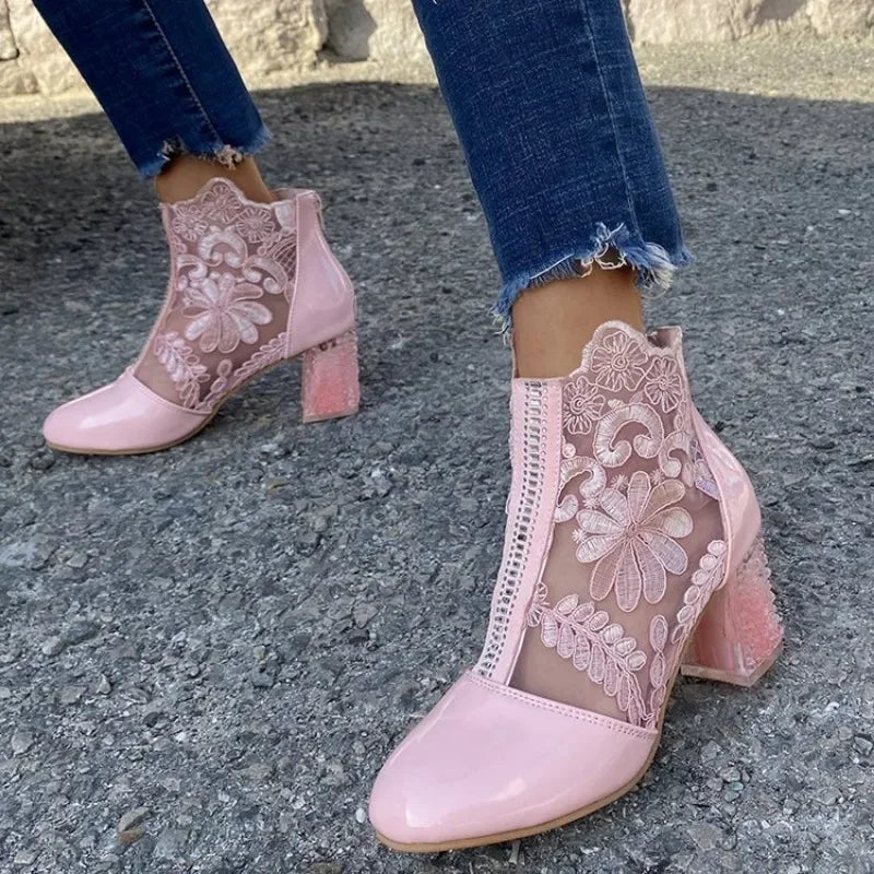 Bota Thais