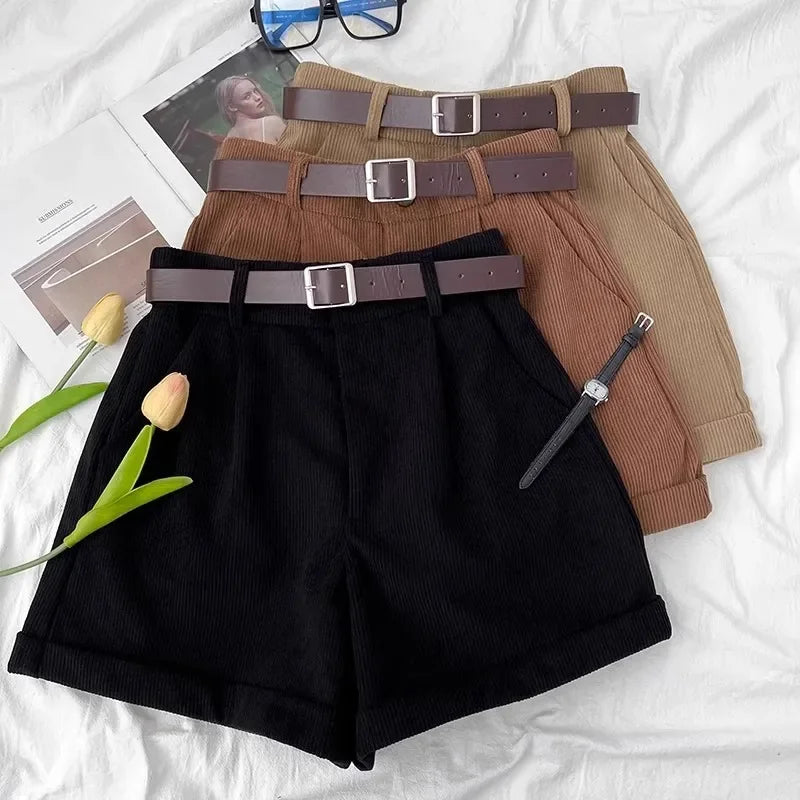 Short Heloisa